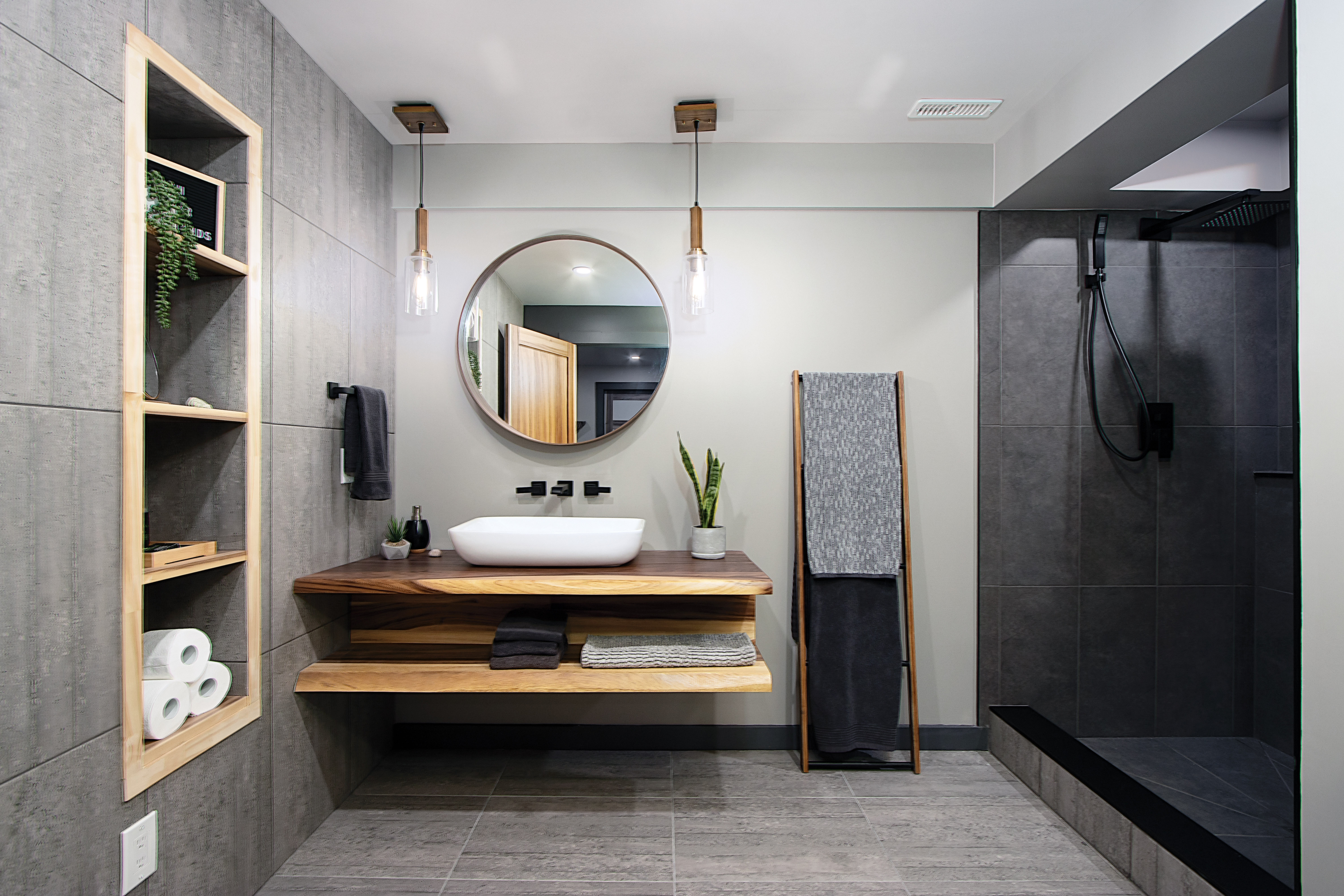 136 Lower Level Bathroom