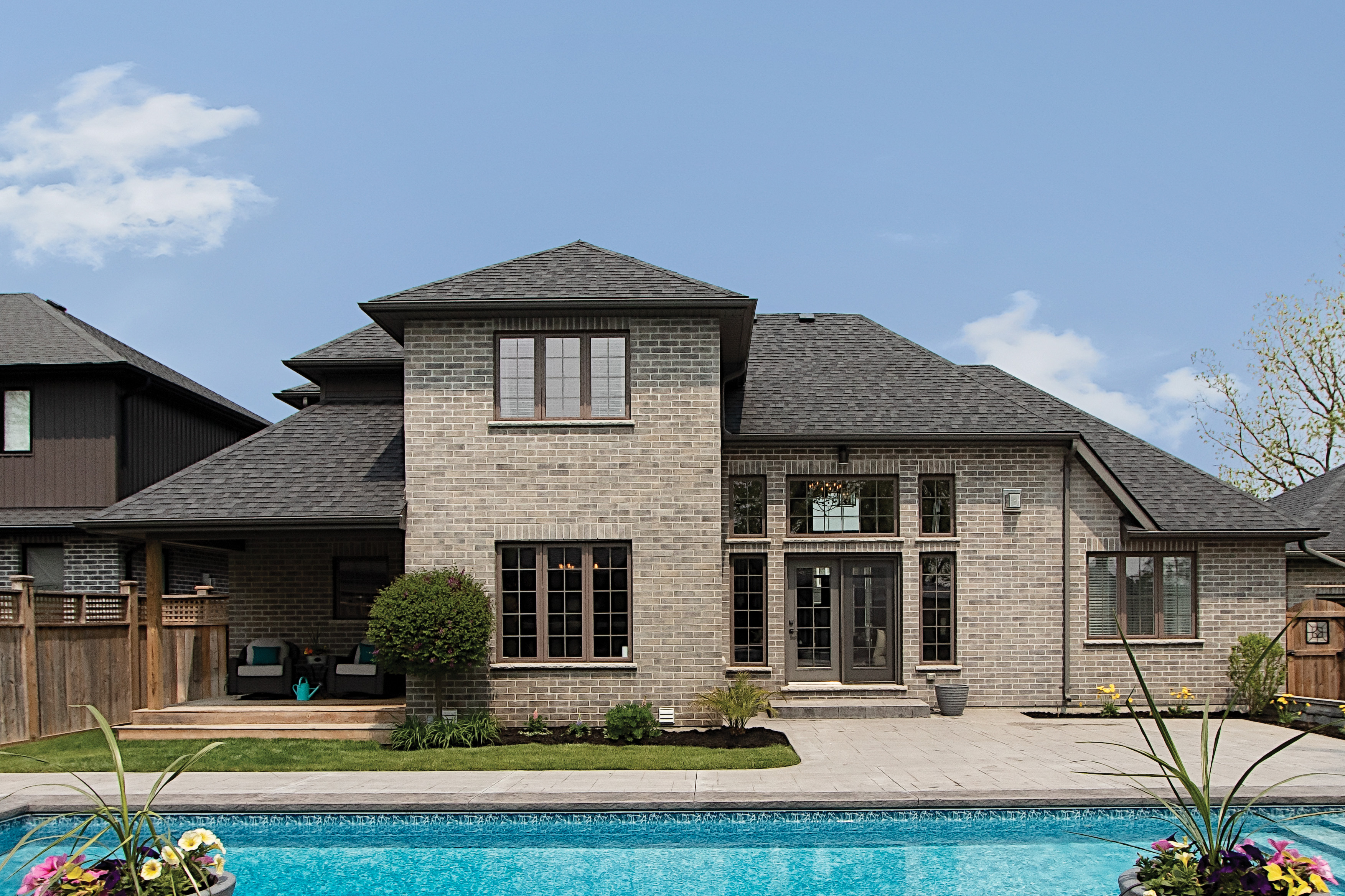 169 Back Exterior