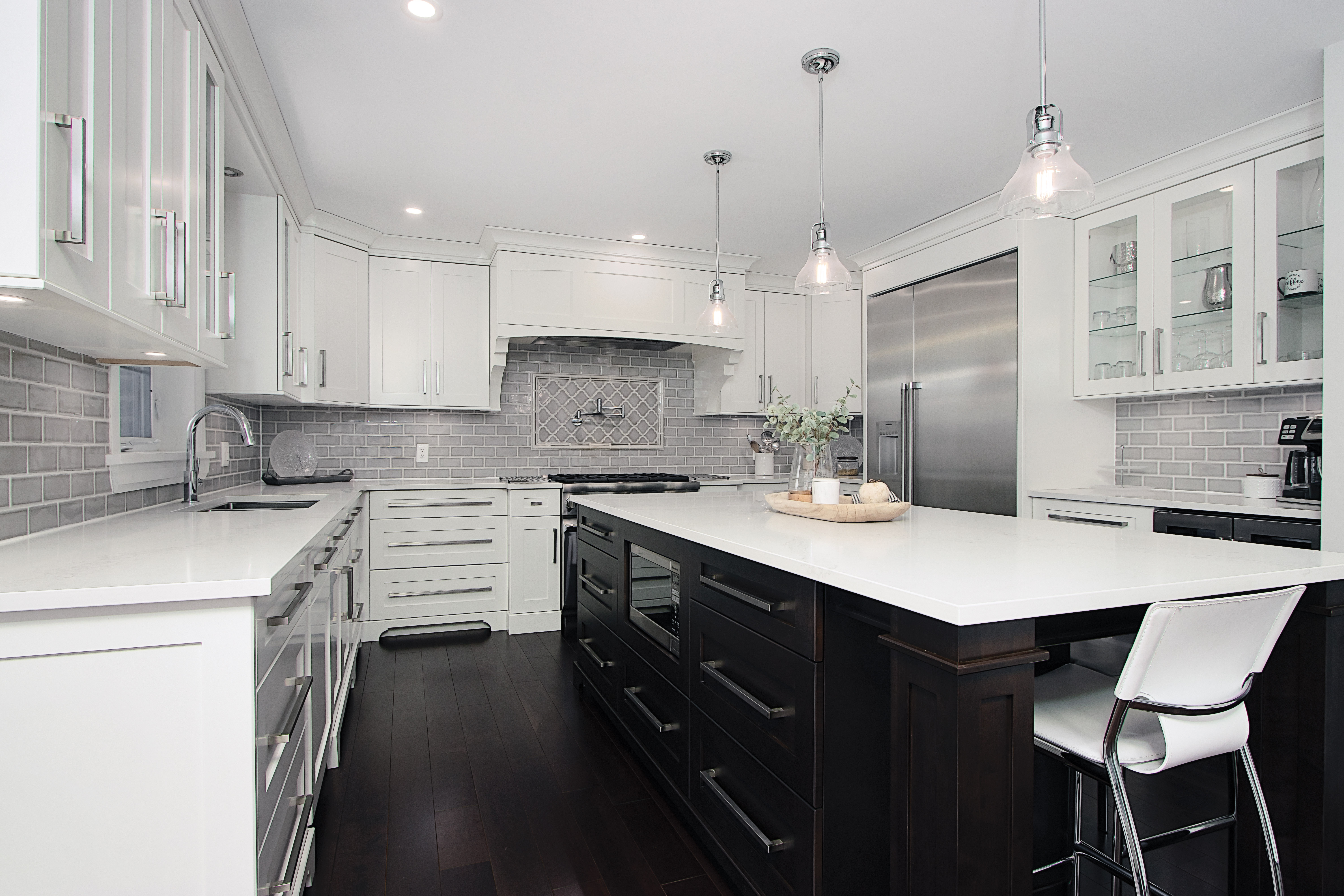28 Kitchen