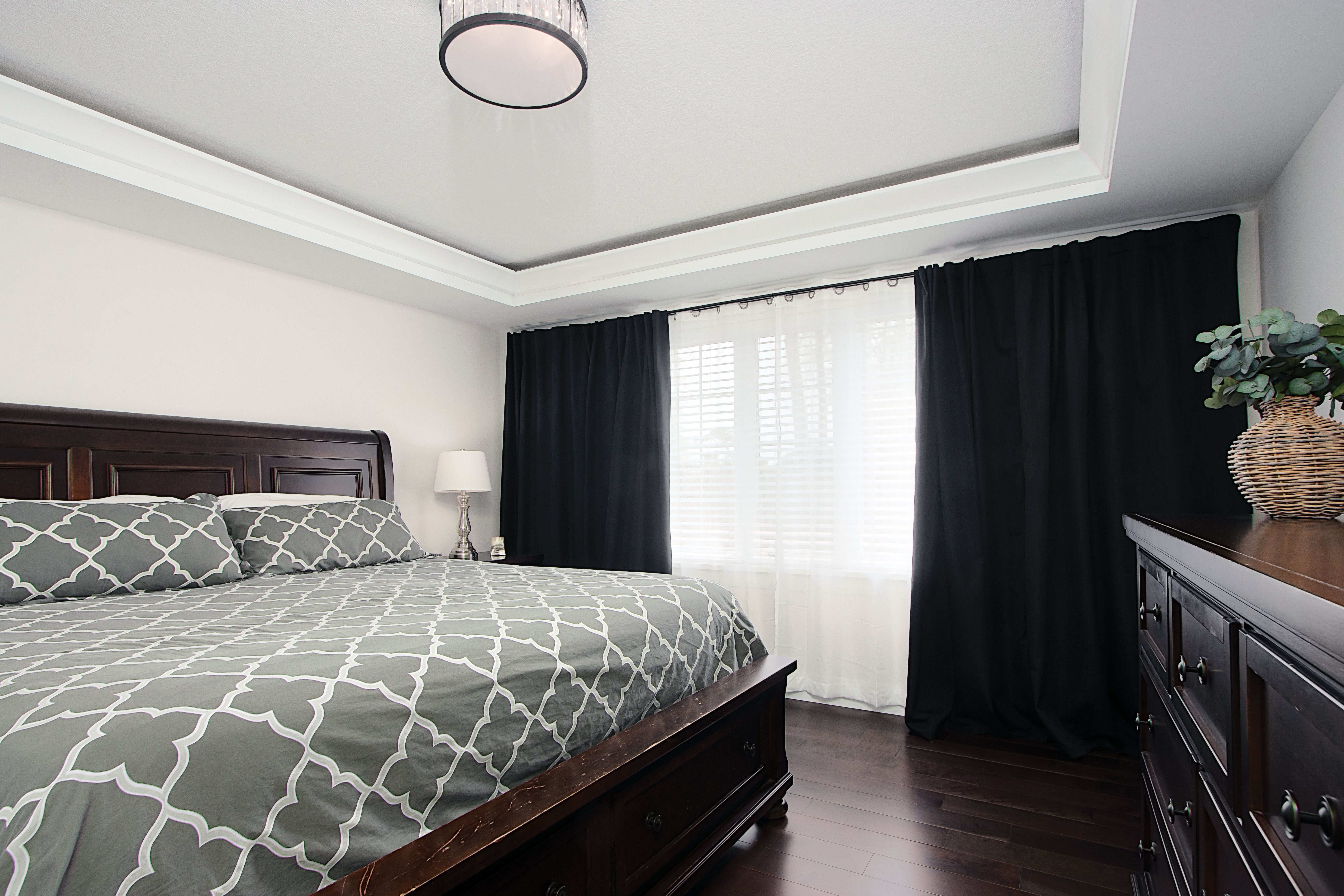 83 Primary Bedroom